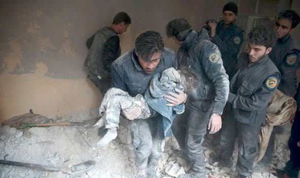 A tíz éve tartó szíriai háborúnak eddig 117 ezer civil áldozata van, közülük 22 ezer gyerek