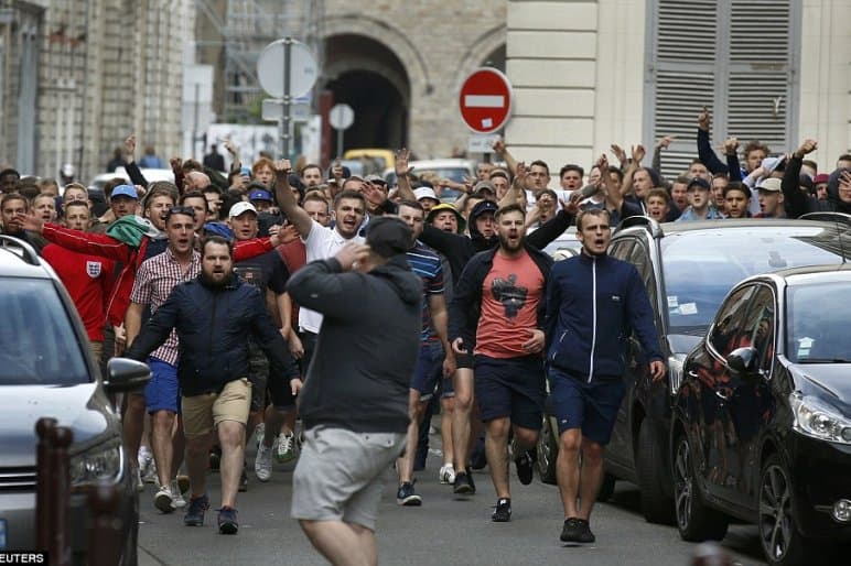 Futballszurkolókat vettek őrizetbe Olaszországban
