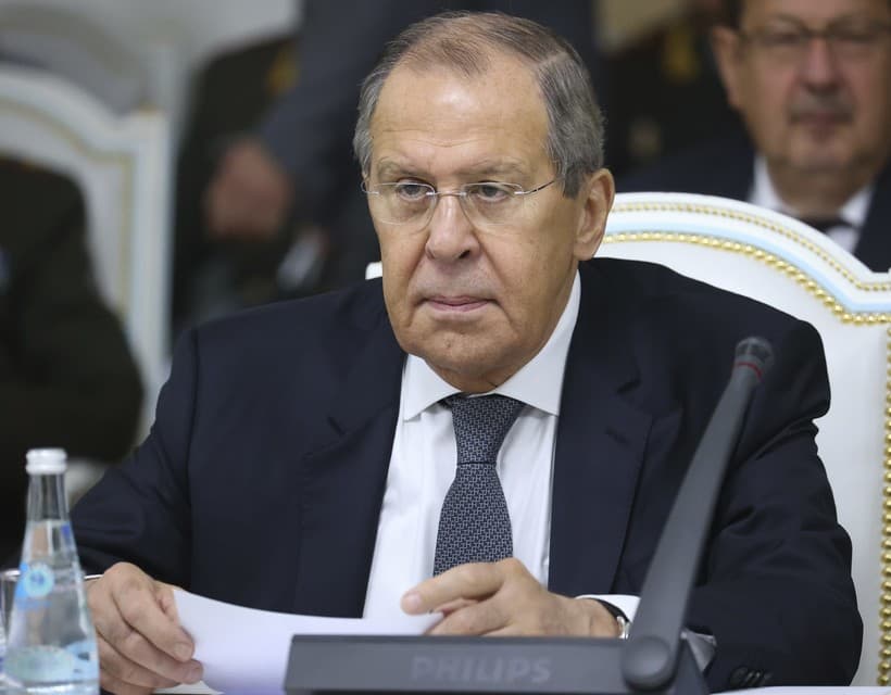 Lavrov: Moszkva nem állítja le "különleges hadműveletét" a tárgyalások megkezdése előtt