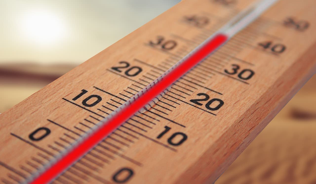 A hőség egészségügyi kockázatokat jelent, de a baj megelőzhető