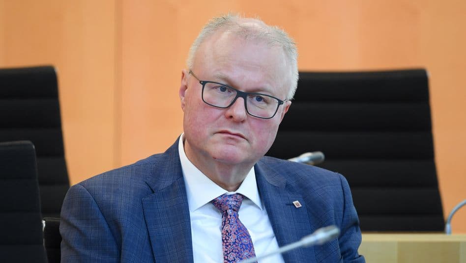 BREAKING: Öngyilkosságot követett el a hesseni pénzügyminiszter!