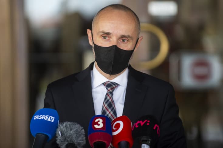 A Szputnik miatt a kormánykoalíciónak hátat fordító képviselő csatlakozik Čaputová korábbi pártjához