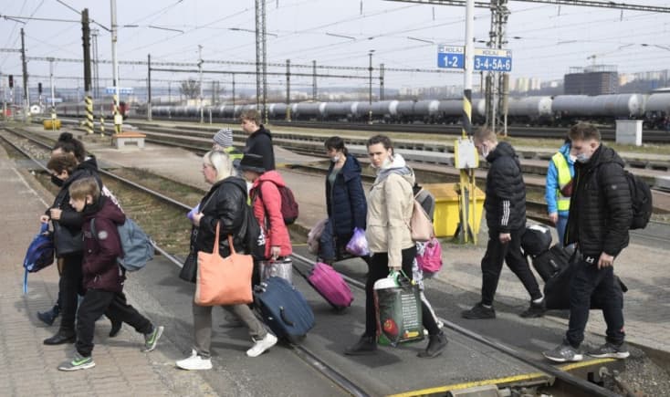 Románia csökkentette és munkavállaláshoz kötötte az ukrajnai háború miatt az országban menedéket kereső külföldiek támogatását