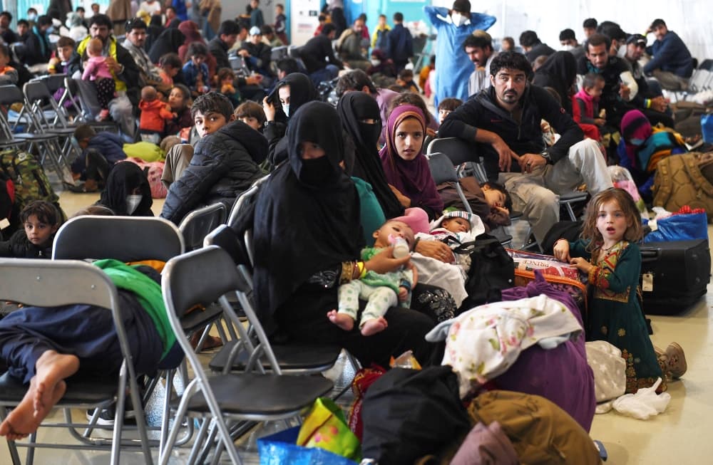 Nem korona, hanem kanyaró miatt kerültek karanténba az afgán menekültek