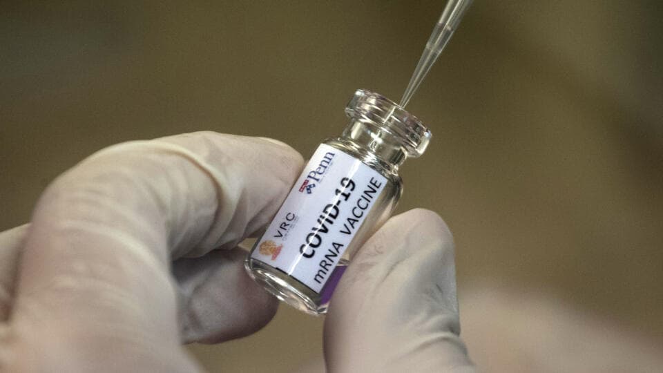 Ausztria heti 60 ezer adag koronavírus elleni oltóanyaggal számol januárban