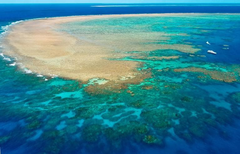 A felhők "kifehérítésével" védenék a Nagy-korallzátonyt a globális felmelegedéstől