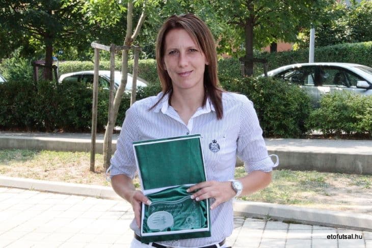 Vígh Renáta, a futsal dunaszerdahelyi királynője háromszoros magyar bajnokként kupagyőzelemről álmodik