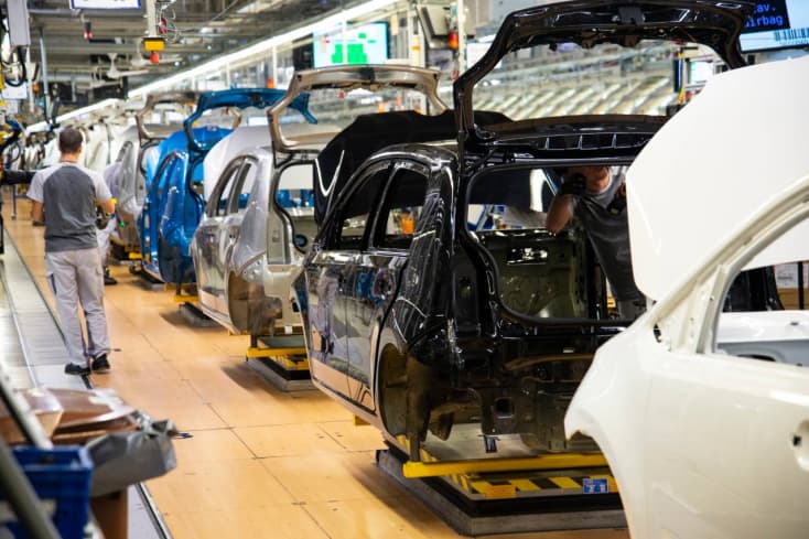 Leállíthatja a termelést a Volkswagen Szlovákiában, ha gázhiány lép fel