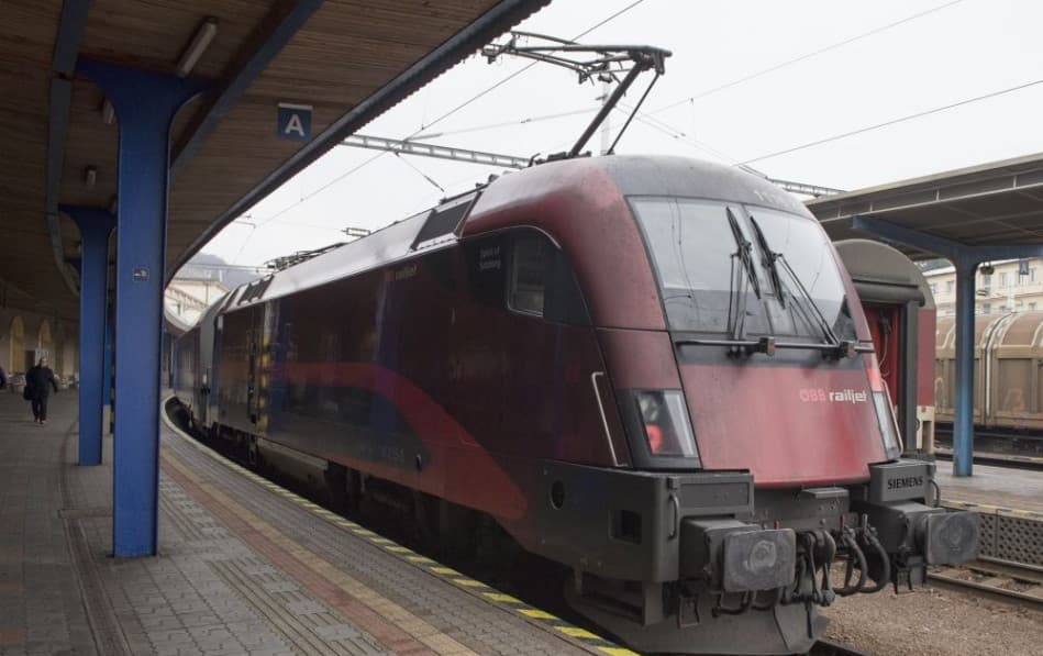 Koronavírus: Az osztrák hatóságok felfüggesztették a vasúti átkelést az Olaszországgal közös határon