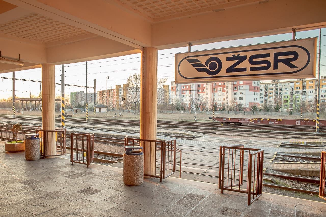 Kártérítést kaphatnak a késésekért a Pozsony–Komárom vasúti szakaszon utazók