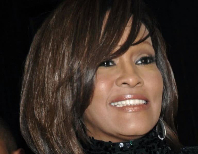 "Új bőrbe" bujtatták Whitney Houston egyik ritkán játszott dalát (VIDEÓ)