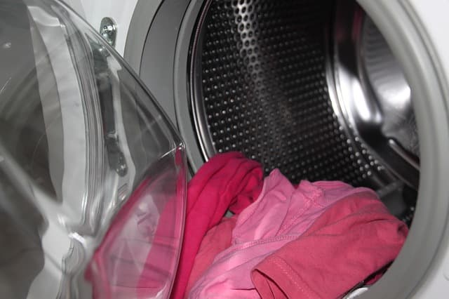 Rezisztens kórokozókat terjeszthetnek a mosógépek