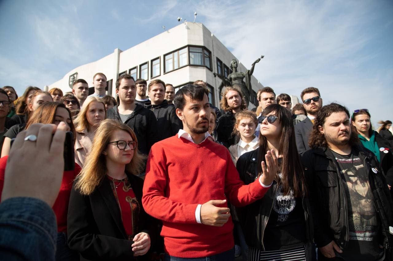 Megszállják Brüsszelt a tisztességes szlovákiai fiatalok