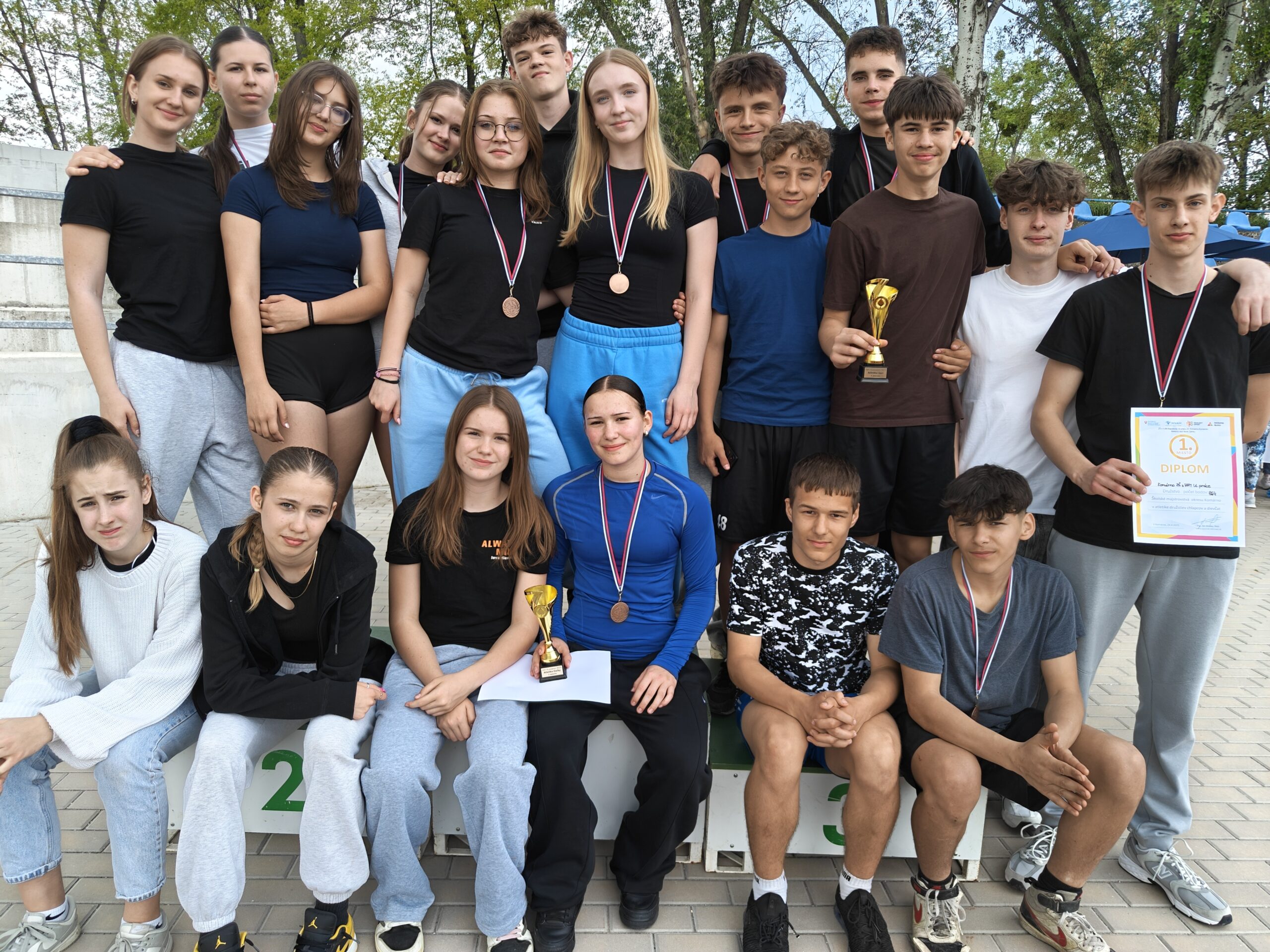 Team on Komárom Street on the throne of the Queen of Sports
